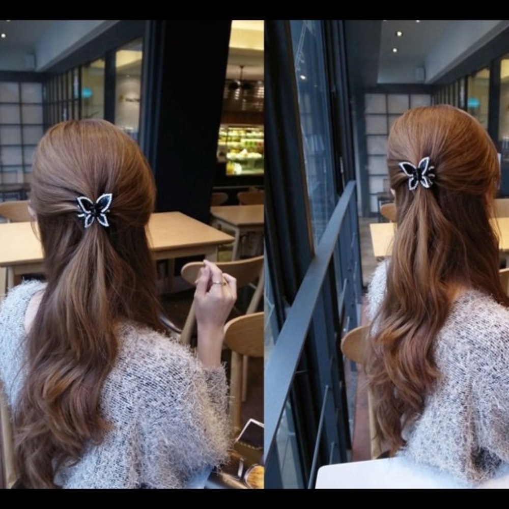 🔸2 for $15🔸 Butterfly Hair Clip Black Color - Picture 2 of 2